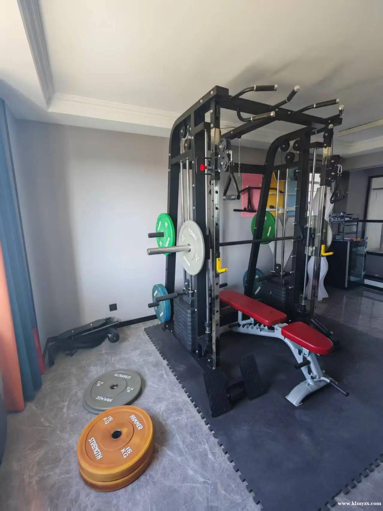 ​自用多功能健身器械一套，9成新，3000出，克拉玛依区昆仑