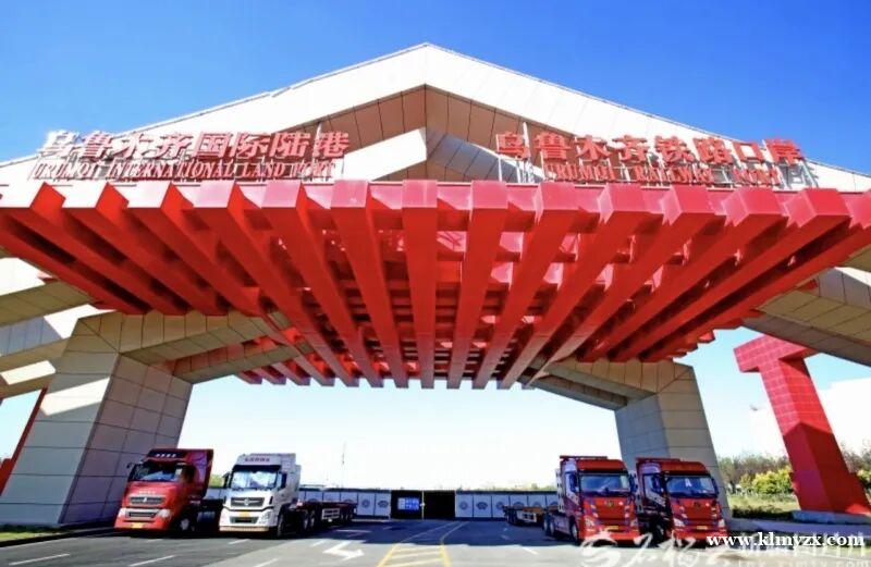 春风浩荡润天山——沿着总书记指引的方向建设社会主义现代化新疆