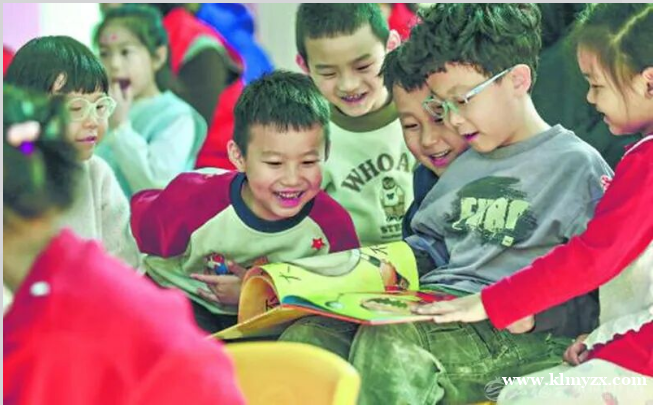 【克拉玛依油城在线丨人民网】从油城探索到南疆开花 新疆如何打造儿童成长“幸福圈”