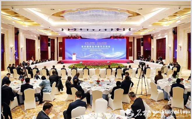 新疆在京举办有关国家驻华使节交流会